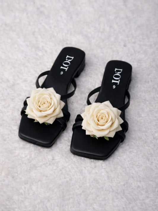 White Black - Rose Chappal