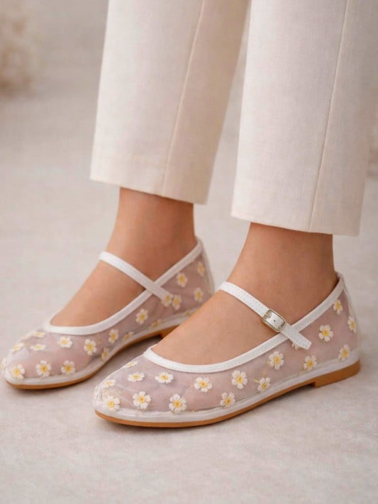 White - Petal Pumps